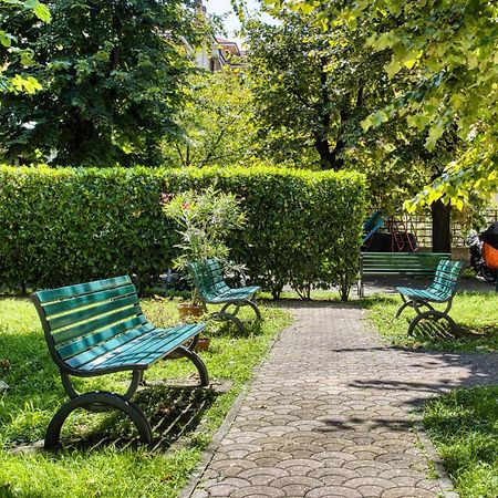 Walk To Navigli - Via Gola - 2 Bedrooms Apt Milan Exterior photo